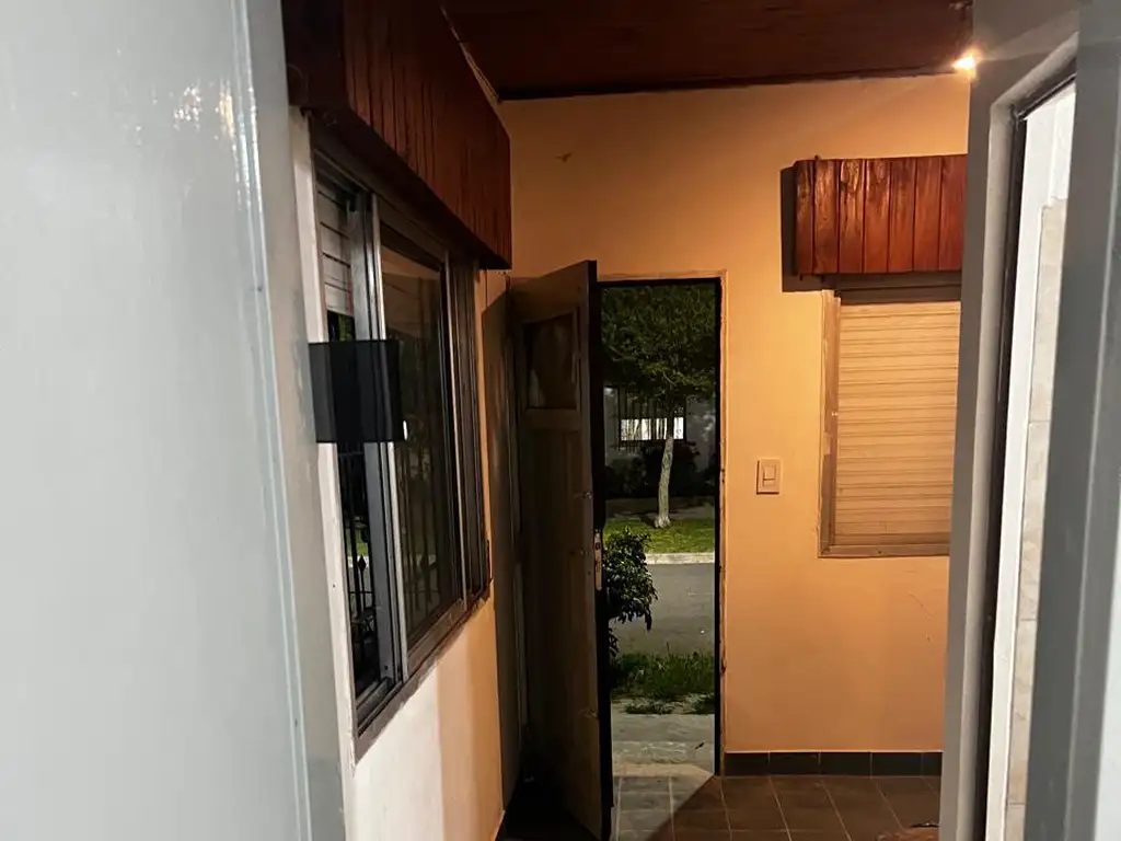 Foto de alquiler acto para profesional, imagen 3