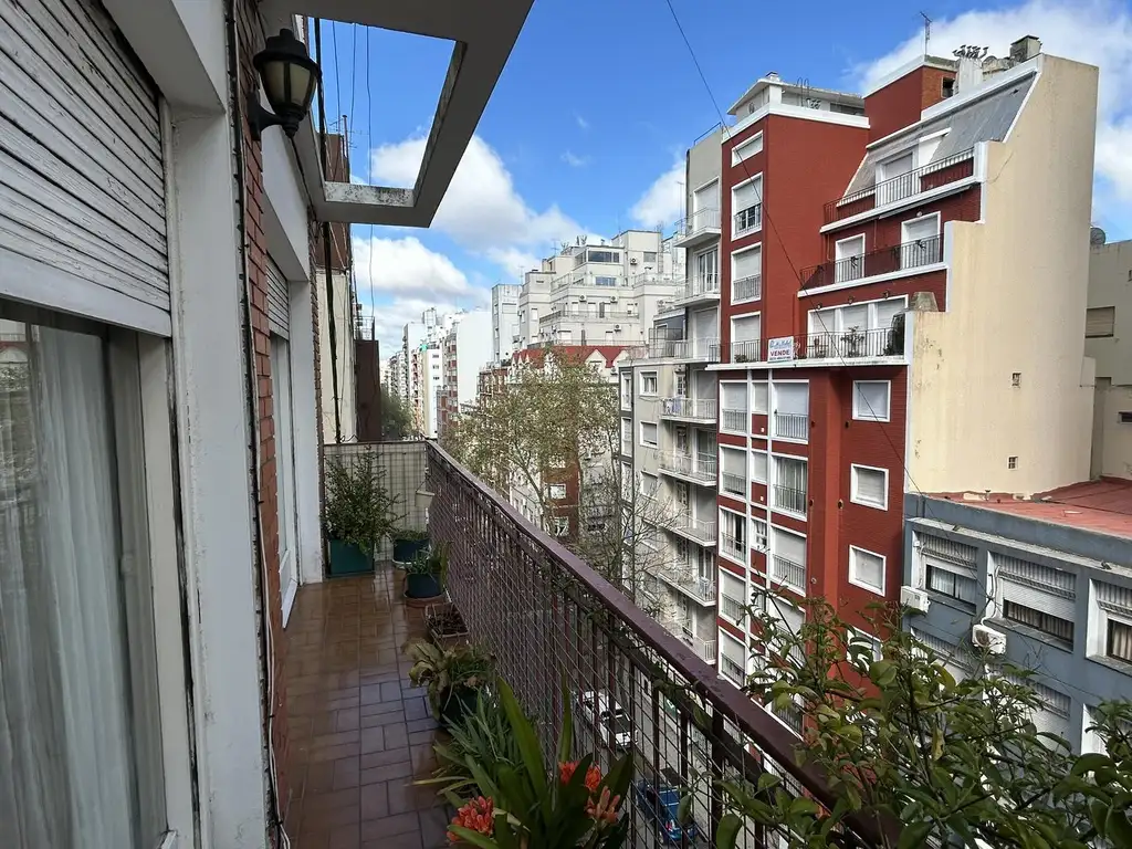 Foto de 3 AMBIENTES CON DEPENDENCIAS, imagen 1
