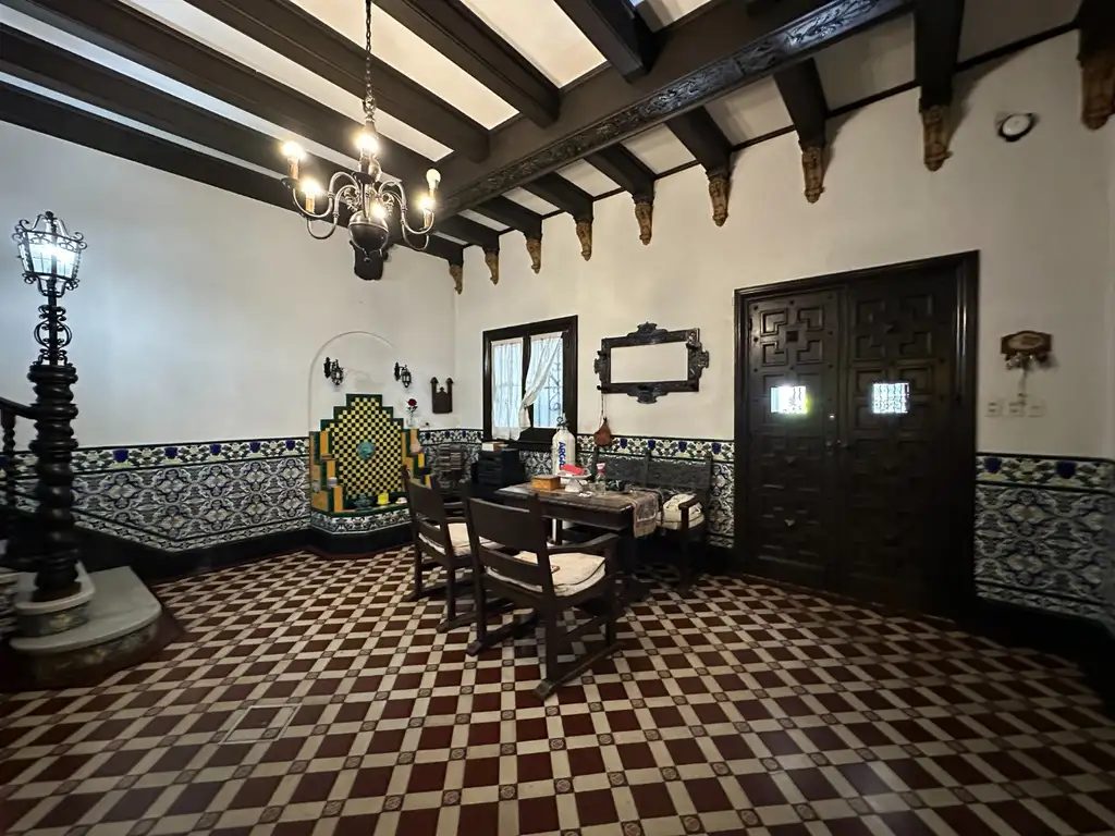 Foto de ICONICA CASA ANDALUZA EN VILLA DEVOTO( ideal resto) solo alquiler, imagen 4