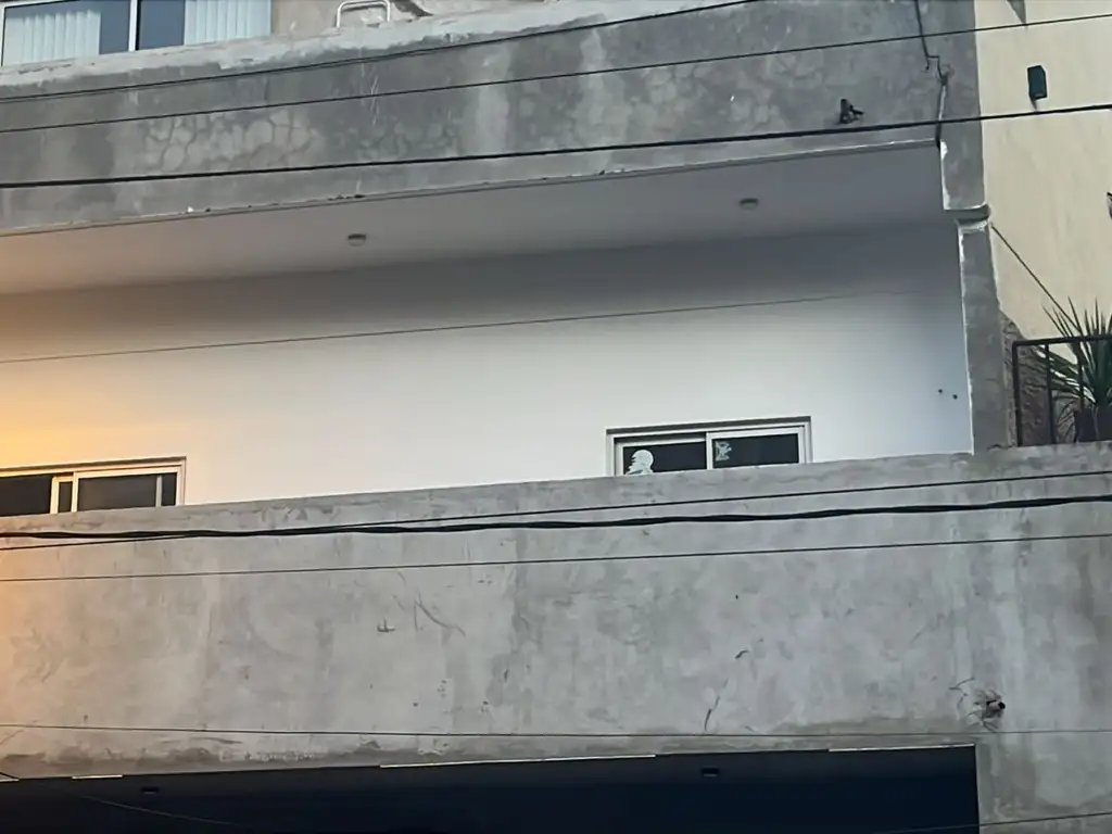 Foto de Galpón en alquiler en Villa Celina, imagen 1
