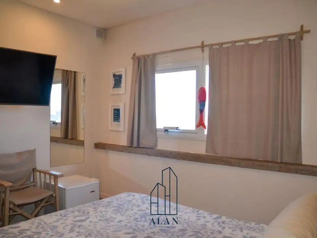 Foto de HOTEL 6 HABITACIONES CON VISTA AL MAR, imagen 1