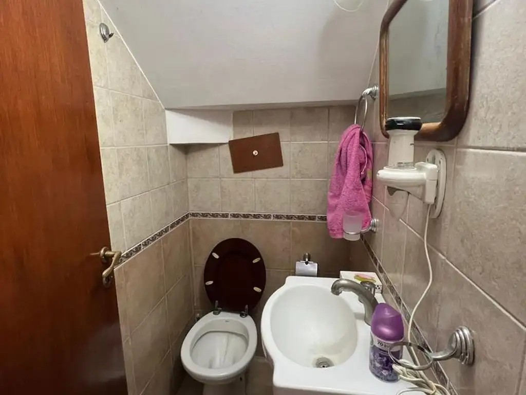 Foto de EN VENTA excelente duplex 3 amb /cochera y patio, imagen 5