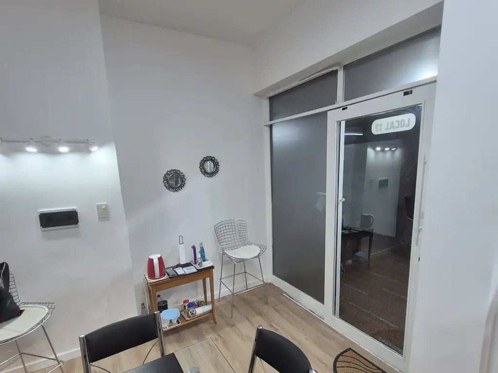 Foto de OFICINA DENTRO DE GALERIA EN ALQUILER, BELGRANO C, imagen 4