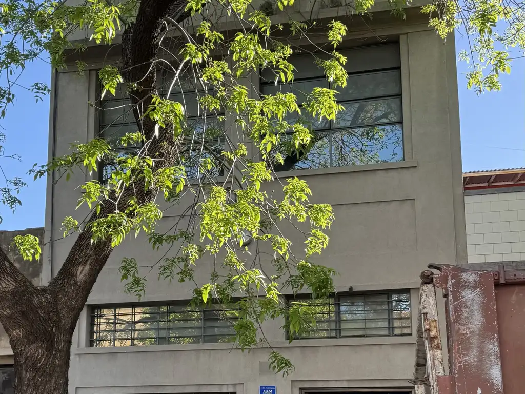 Foto de Terreno en venta en Paternal. Ideal desarrollo inmobiliario. Gran, imagen 1