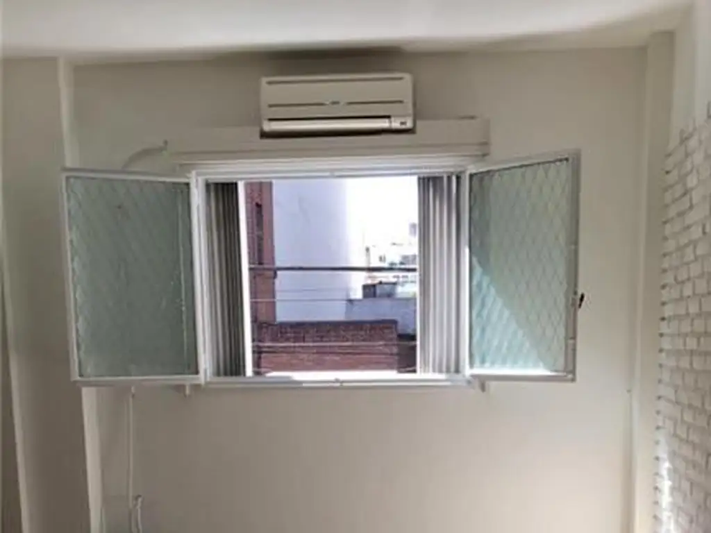 Foto de DEPARTAMENTO 1 AMBIENTE - CABALLITO, CAPITAL FEDERAL, imagen 1