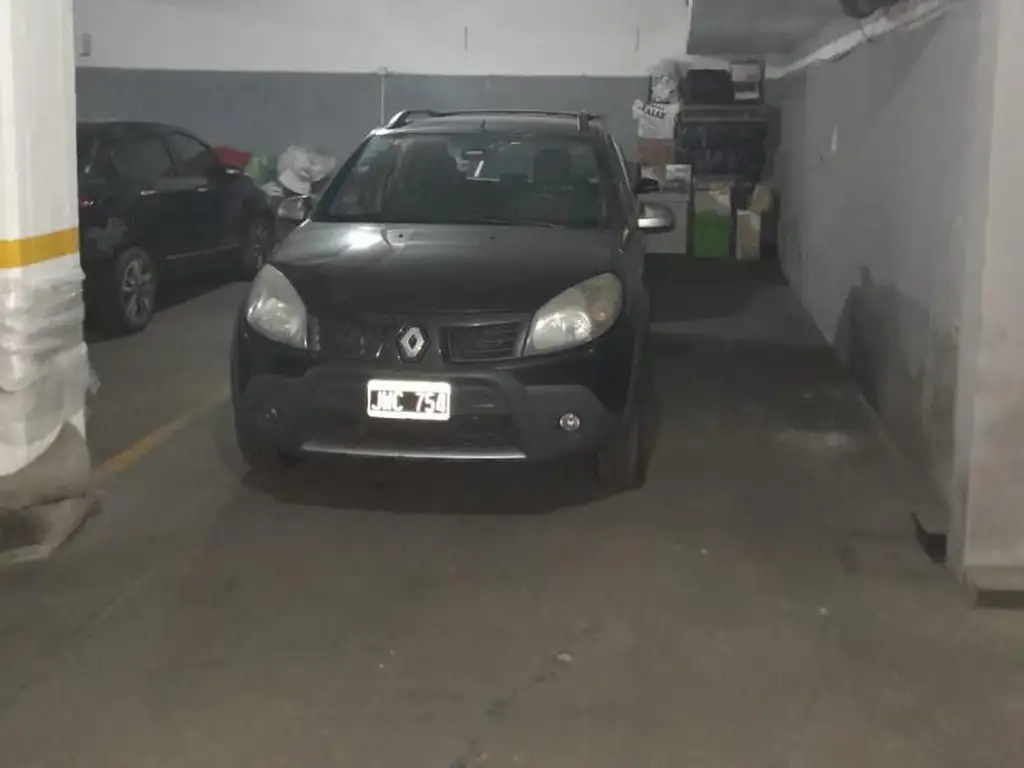 Foto de Venta de Cochera doble fija y cubierta. Almagro, imagen 2