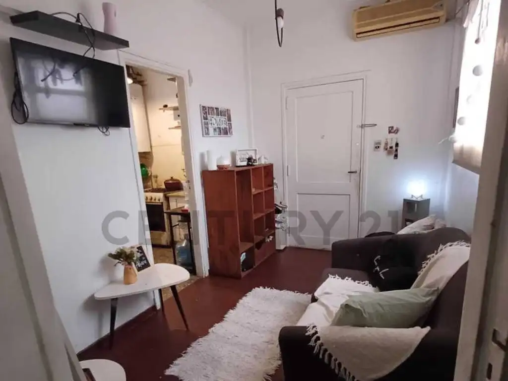 Foto de Departamento de 2 ambientes y medio, por escalera ideal inversor, imagen 3