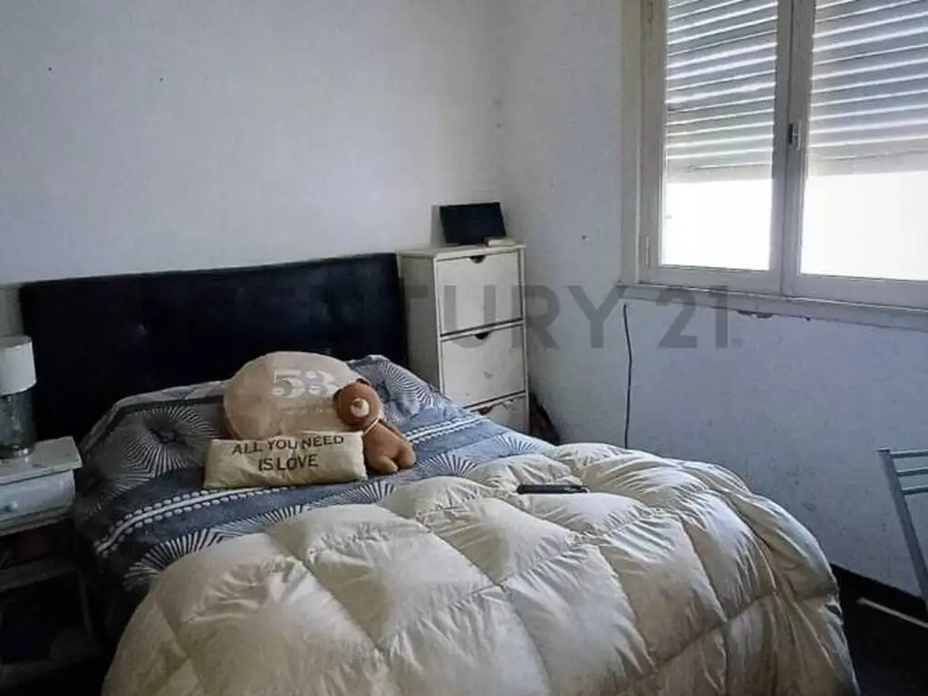 Foto de Departamento de 2 ambientes y medio, por escalera ideal inversor, imagen 4