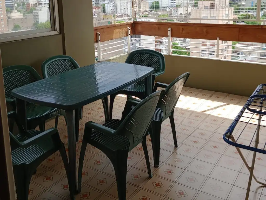Foto de 4 AMBIENTES CON DEP DE SERVICIO , 3 BAÑOS , COCHERA Y BALCON TERRAZA, imagen 1