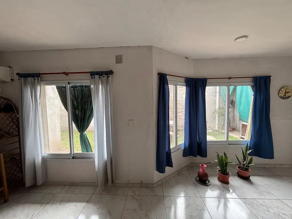 Foto de CASA EN VENTA CON DOS DORMITORIOS, imagen 3
