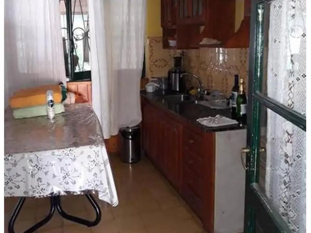 Foto de Casa céntrica en Gral. Las Heras, Bs As. Cod.20011, imagen 2