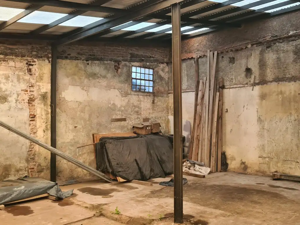 Foto de Depósito 90m² en alquiler en Villa Libertad, imagen 5
