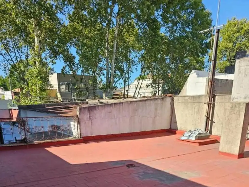 Foto de Casa de 5 ambientes, a refaccionar en Villa Urquiza, imagen 5