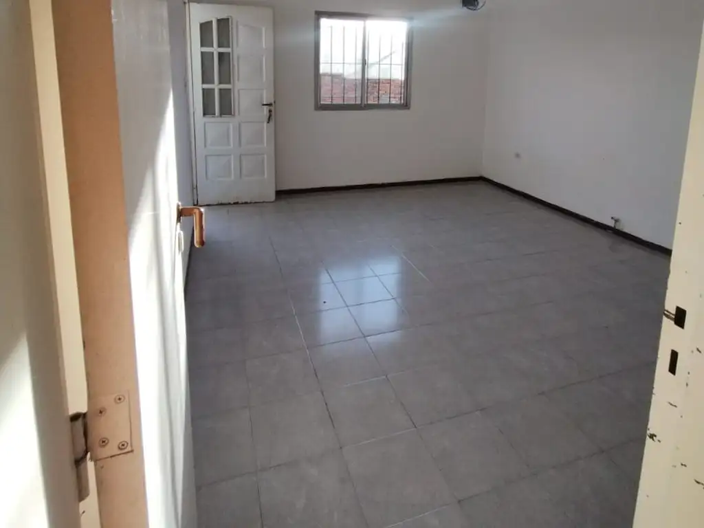 Foto de Casa de pasillo de dos habitaciones con patio en alquiler en Arroyo Seco, imagen 4
