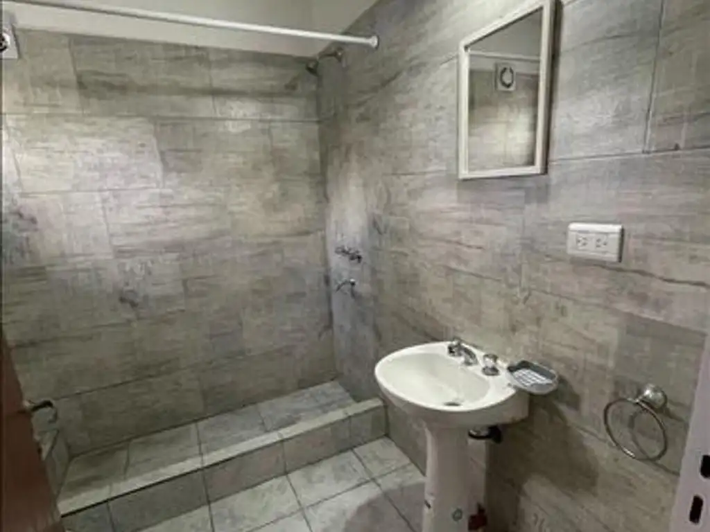 Foto de Departamento en alquiler en barrio Las Acacias, imagen 2