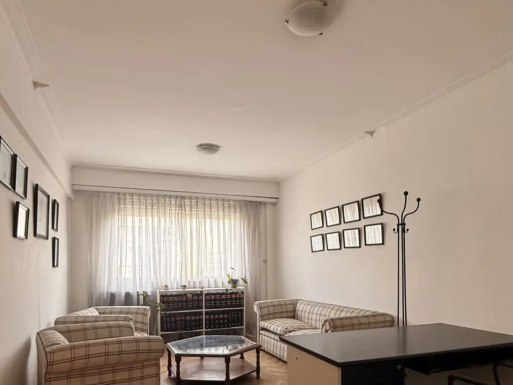 Foto de Venta! 3 Amb. Paraguay y Talcahuano, Frente, Muy Luminoso, Apto, imagen 2