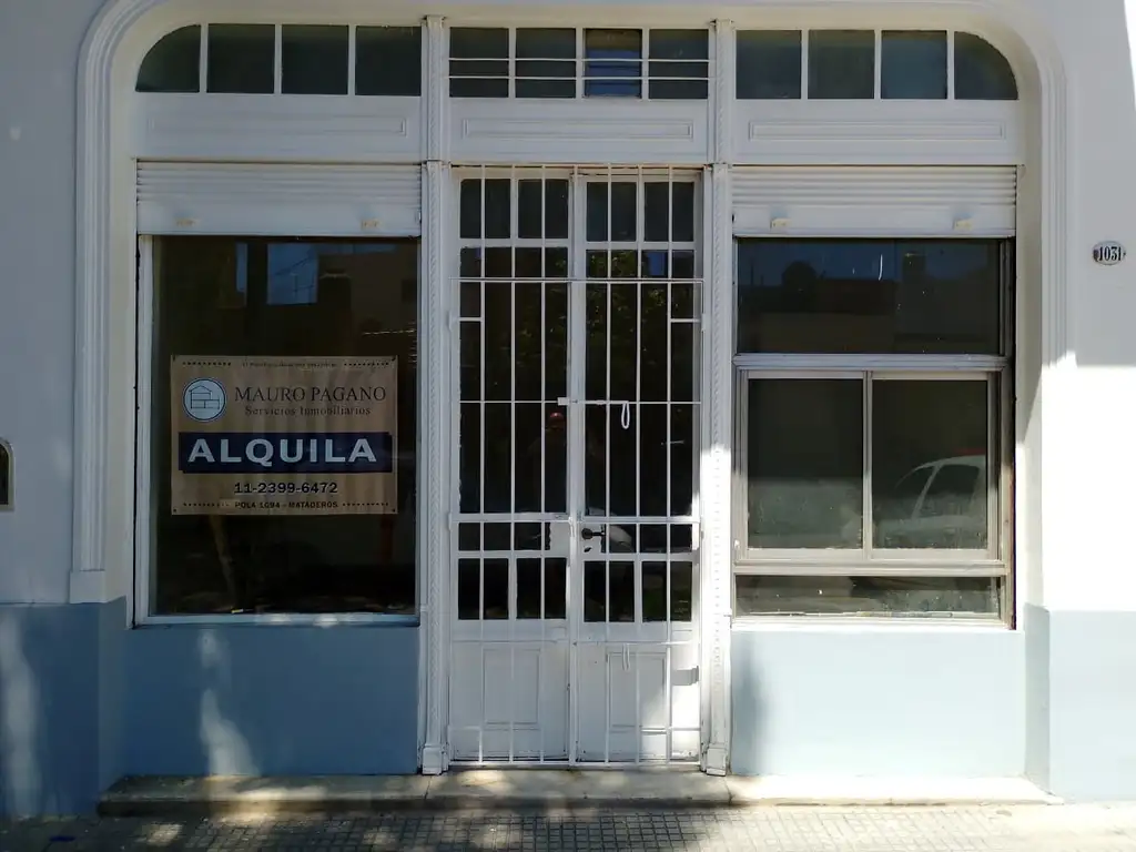 Foto de Alquiler de local de 25 m² en zona céntrica de Mataderos. Seguro de, imagen 1