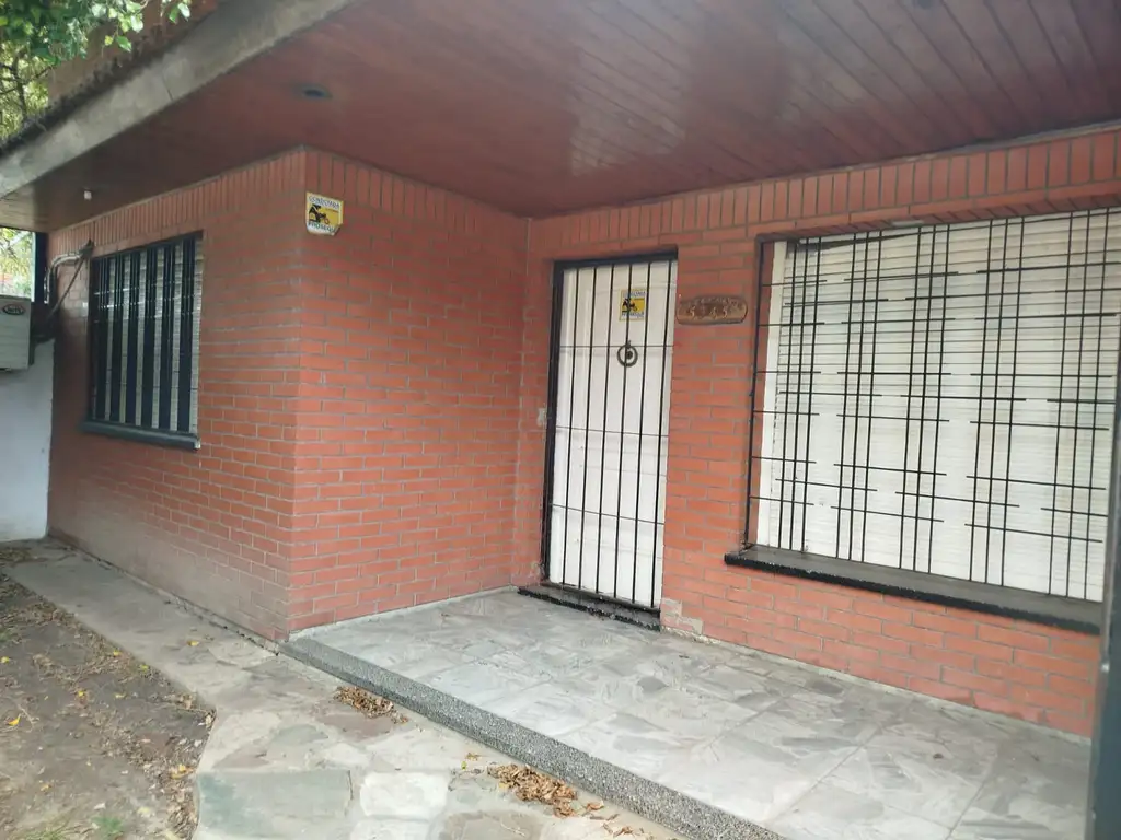 Foto de Casa en alquiler en Villa Ballester, zona Siemens, imagen 1