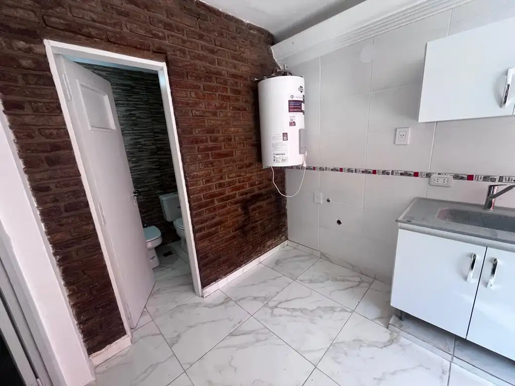 Foto de Departamento tipo casa en alquiler en Lanus Oeste, imagen 5