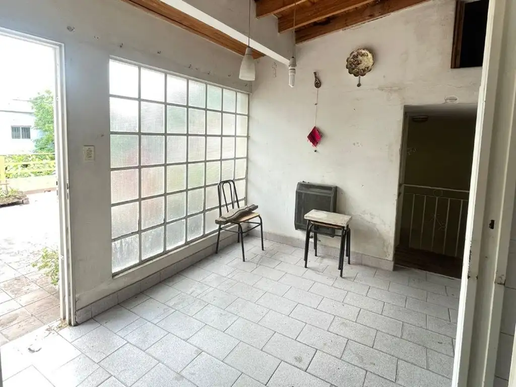 Foto de LOTE PROPIO EN ESQUINA - CASA 3 AMBIENTES C/COCHERA Y TERRAZA + LOCAL, imagen 5