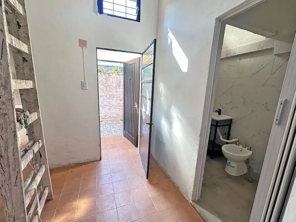 Foto de PH MONOAMBIENTE AMPLIO CON PATIO PEQUEÑO EN SAN ANDRES, imagen 2