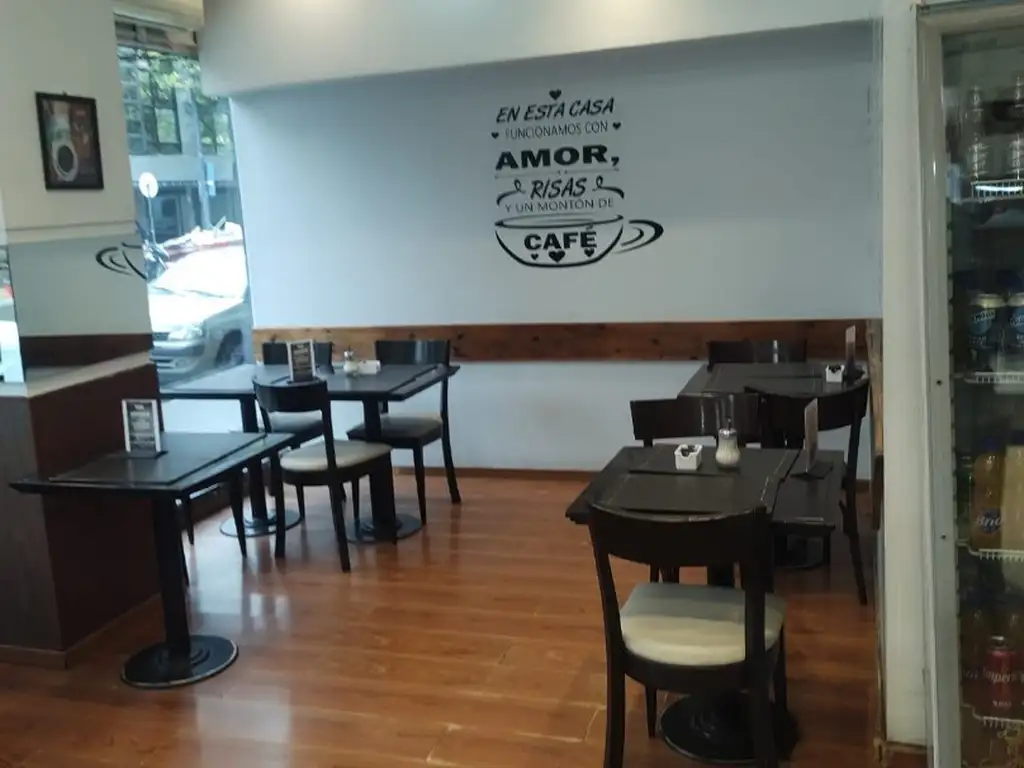 Foto de Excelente Cafetería Bar Gastronómico en esquina a una cuadra de plaza, imagen 5