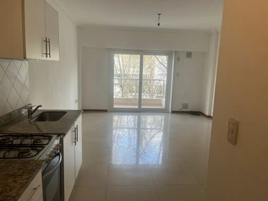 Foto de Departamento en alquiler en Flores, imagen 5