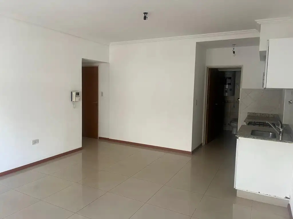 Foto de Departamento en alquiler en Flores, imagen 3