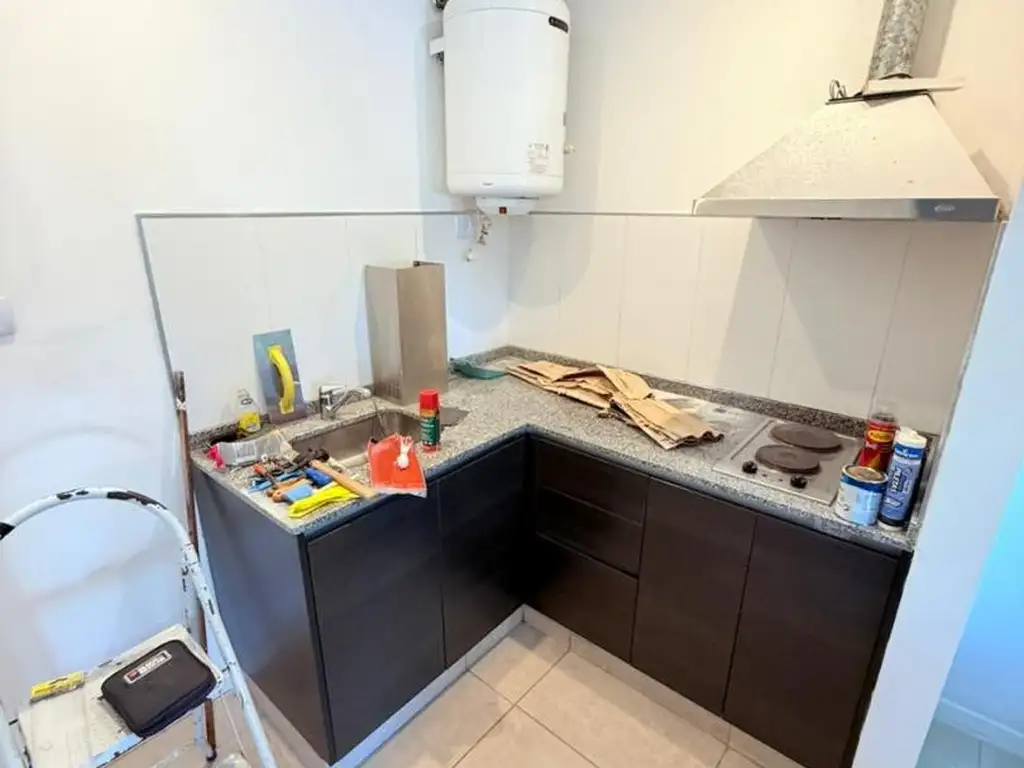 Foto de DEPARTAMENTO PARA USO PROFESIONAL / COMERCIAL, imagen 3