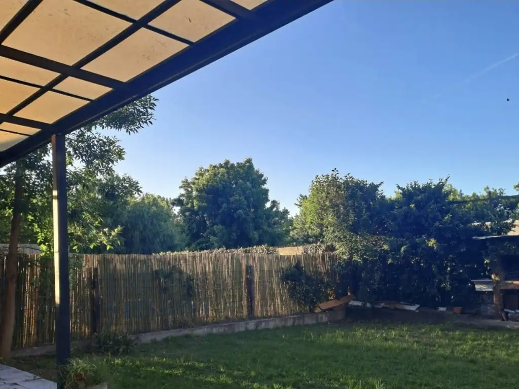 Foto de CASA y LOCAL se puede utilizar como COMERCIO ó VIVIENDA, imagen 2