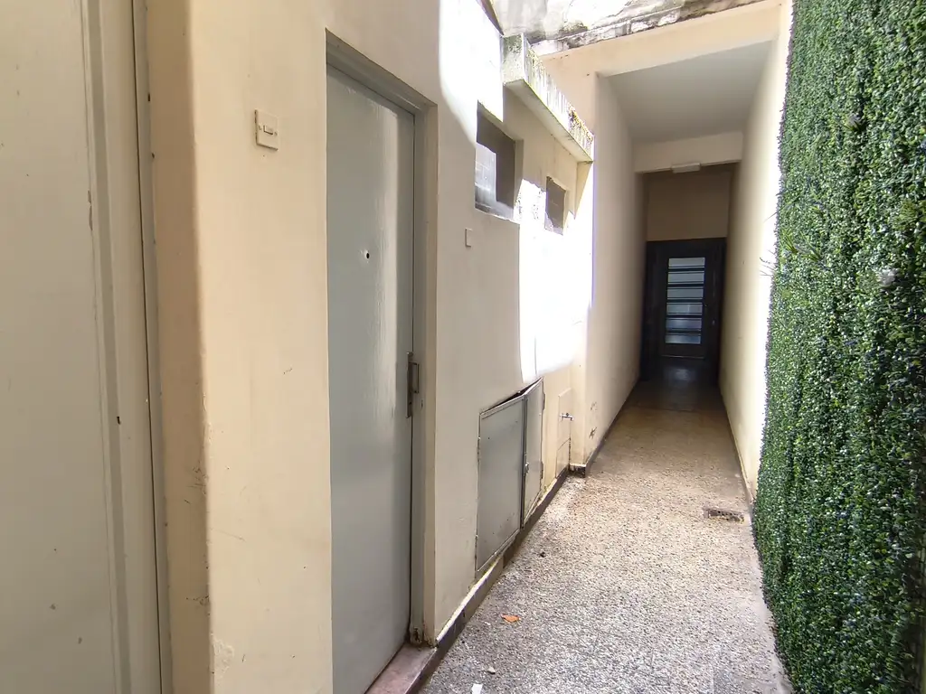 Foto de PH Ideal 2 Familias | 5 Amb, 3 baños, 2 cocinas + patio SIN Expensas, imagen 2