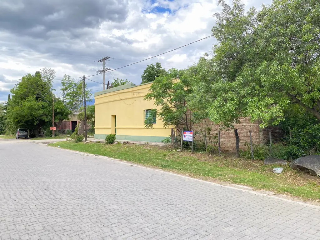 Foto de CASA EN VENTA frente a la Plaza de Las Chacras, pedanía La Paz, imagen 1