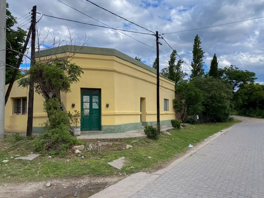 Foto de CASA EN VENTA frente a la Plaza de Las Chacras, pedanía La Paz, imagen 4