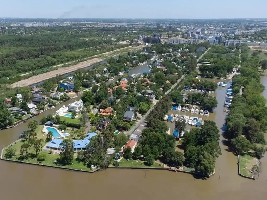 Foto de Casa en alquiler en Countries y Barrios Cerrados en Tigre, imagen 1
