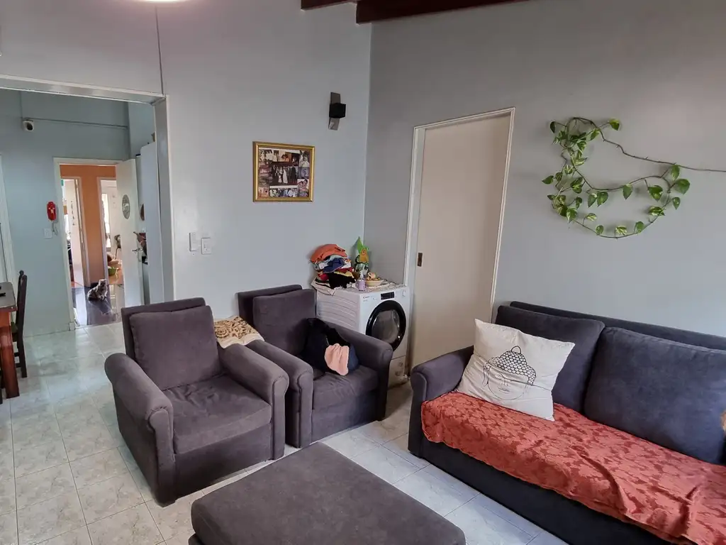 Foto de Departamento tipo casa 3 ambientes en venta en Villa Devoto primer piso, imagen 2