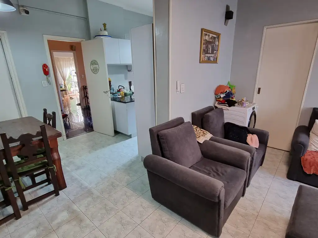 Foto de Departamento tipo casa 3 ambientes en venta en Villa Devoto primer piso, imagen 3