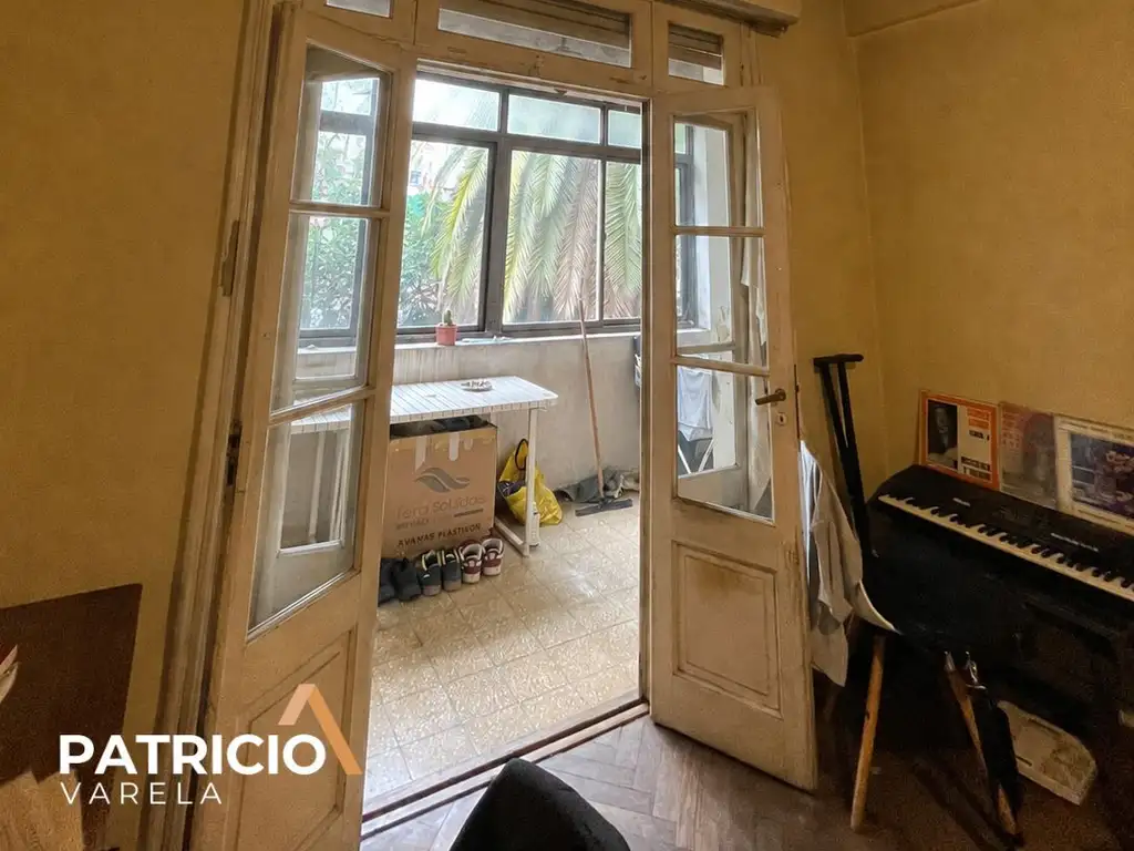 Foto de Departamento tipo PH 3 Ambientes - Flores - Permuta Menor valor, imagen 2