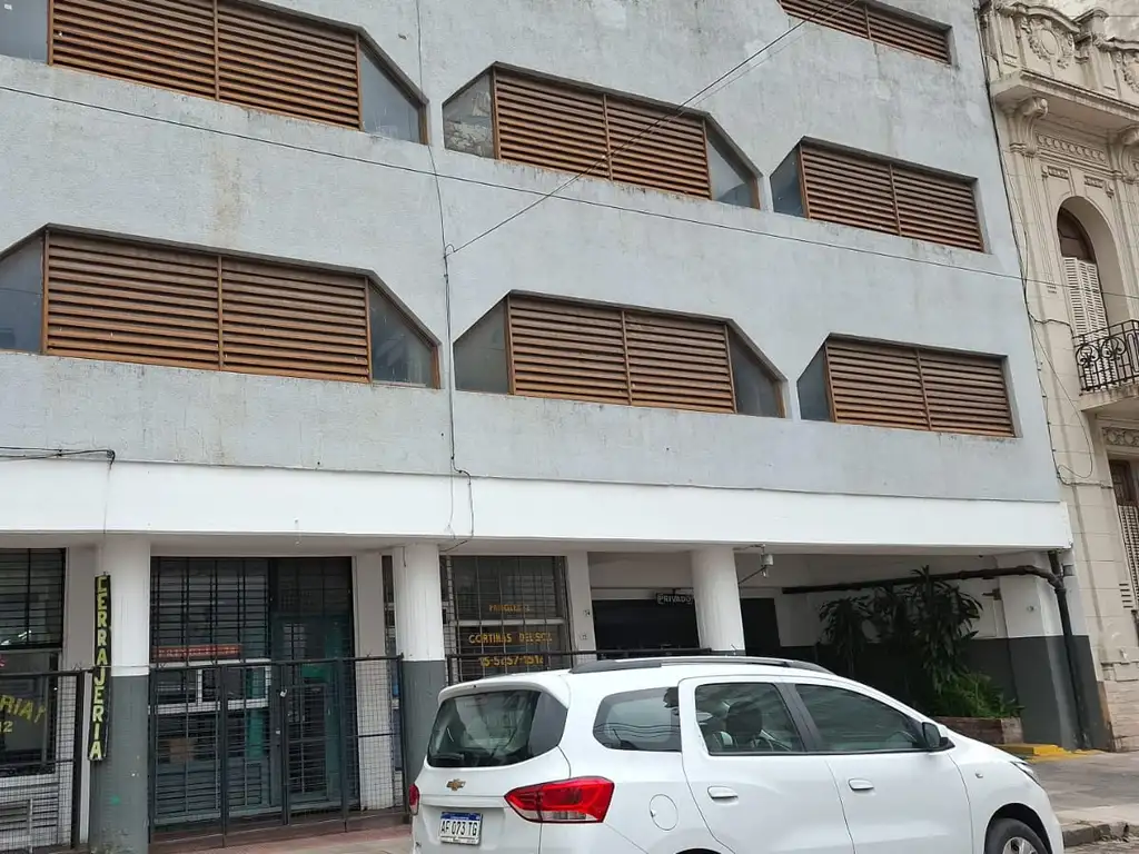 Foto de Local en venta en Almagro - Bajas expensas - Apto credito, imagen 2