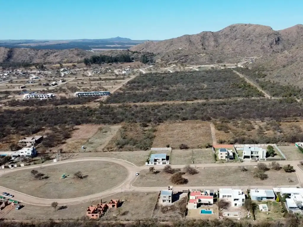 Foto de Un lote que ofrece serenidad, calidad ambiental y bases firmes para su, imagen 2