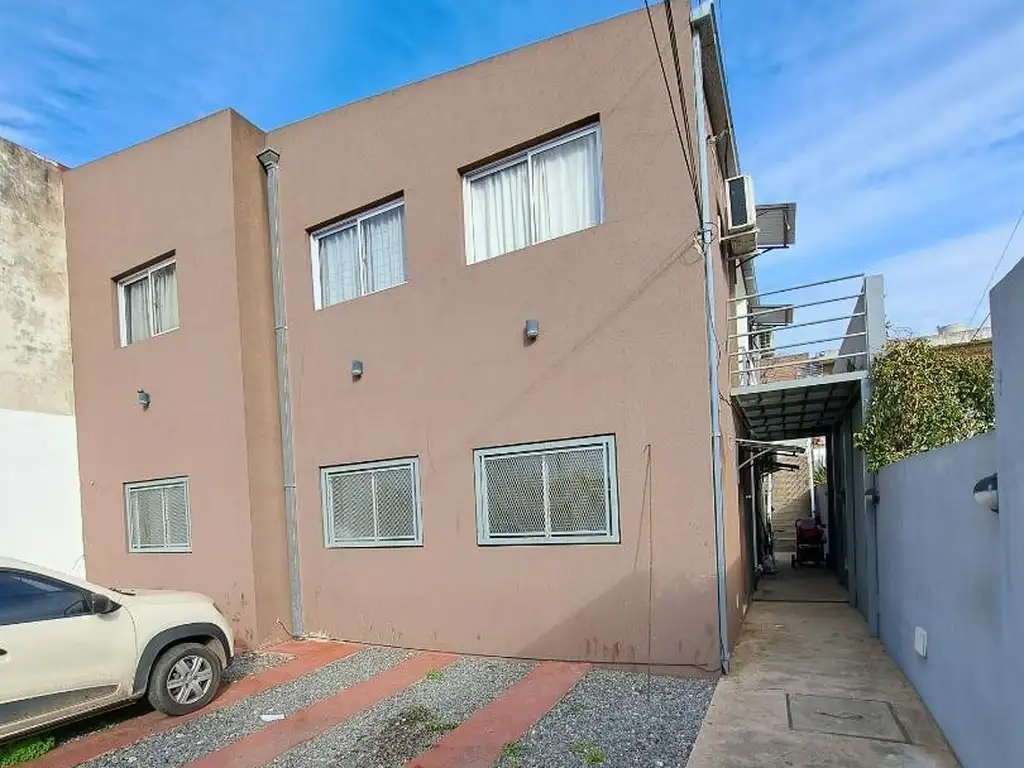 Foto de Alquiler depto. 2 ambientes. Quilmes Oeste. Cochera opcional, imagen 3