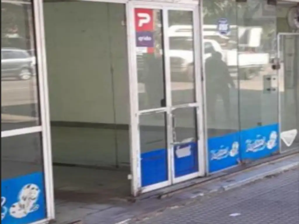 Foto de Local Av Gaona 3471 sin expensas 60m2, imagen 2