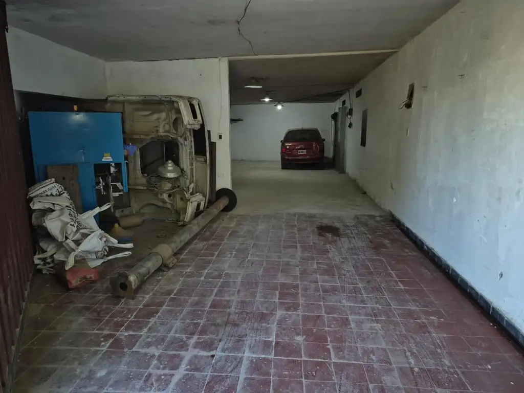 Foto de Galpon 340 metros cuadrados 2 plantas. Barrio Industrial, imagen 2