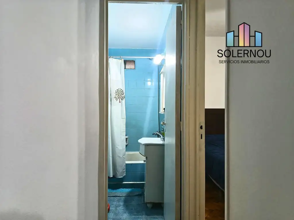Foto de Departamento 1 Dormitorio, Balcón Corrido, Ascensor PERMUTA, imagen 5