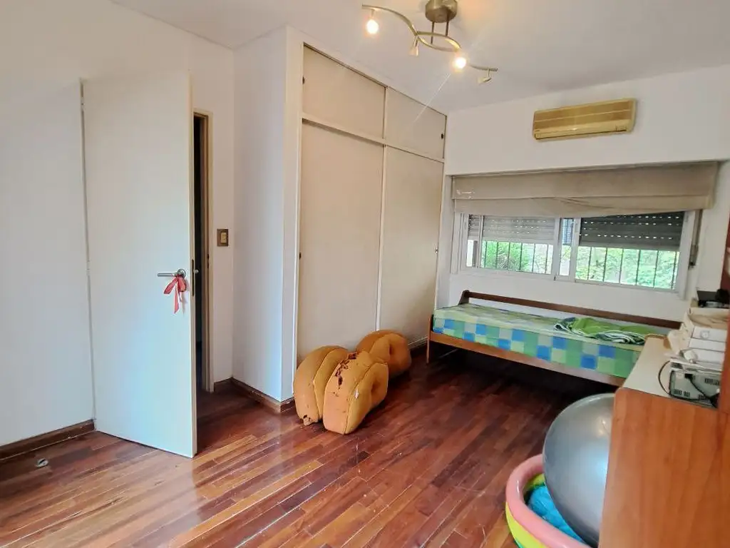 Foto de VENDE CASA LOTE PROPIO CON LOCAL en Flores, imagen 3