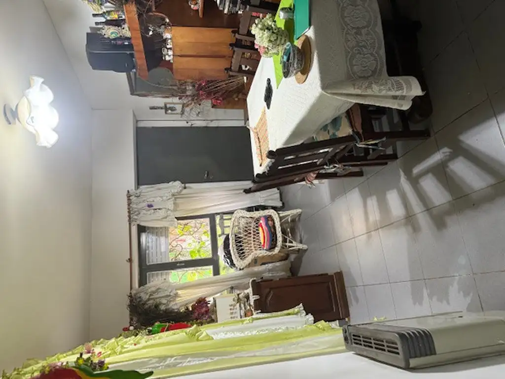 Foto de 2 AMPIOS AMBIENTES DE 60 M2 EN PLANTA BAJA CON BAÑO PARA, imagen 4