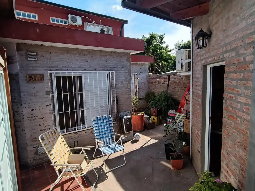Foto de Casa | Local comercial | 3 Dormitorios | Piscina | Cochera | Capitán, imagen 2