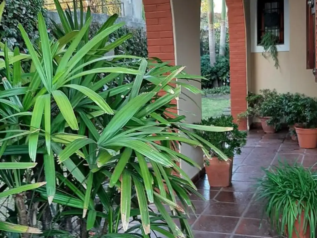 Foto de Venta | Casa | 3 Dormitorios | Cochera | Capitán Bermúdez | Barrio, imagen 4
