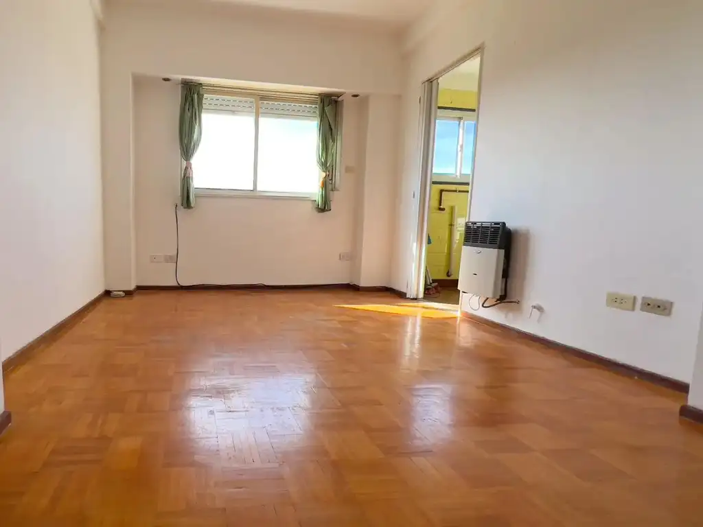 Foto de Departamento de 2 Ambientes, super Luminoso, muy buen estado, imagen 2