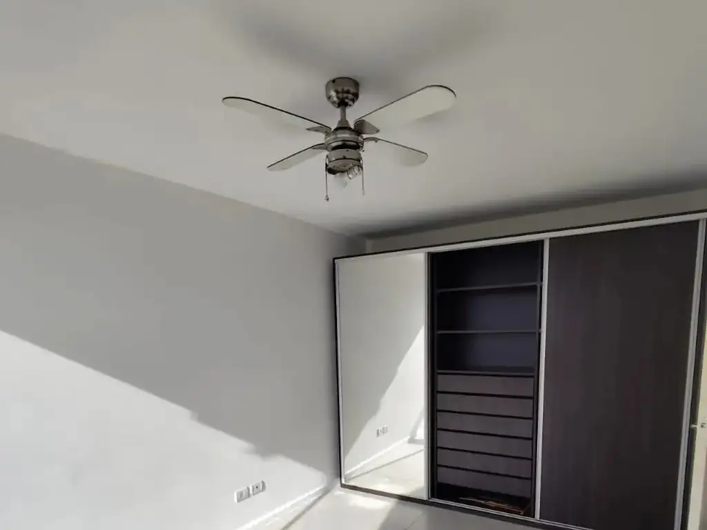 Foto de Departamento en alquiler en Barrio Granadero Baigorria, imagen 2