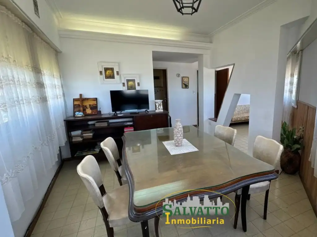Foto de DEPARTAMENTO EN VENTA DE 4 AMBIENTES FRENTE AL MAR EN PUNTA MOGOTES, imagen 4